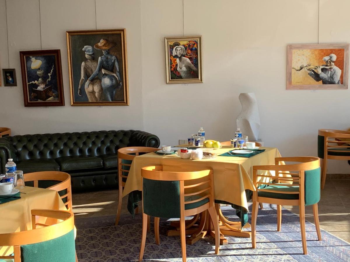 ליטומיסי Antik Hotel Sofia מראה חיצוני תמונה
